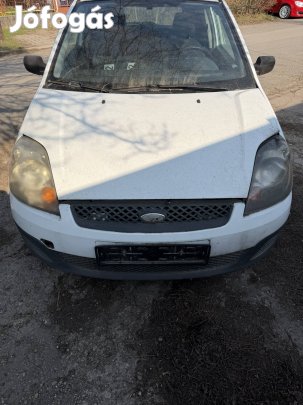 Ford Fiesta 3 és 5 ajtós alkatrészek eladóak