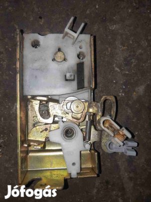 Ford Fiesta Courier Jobb Első Ajtó Zárszerkezet