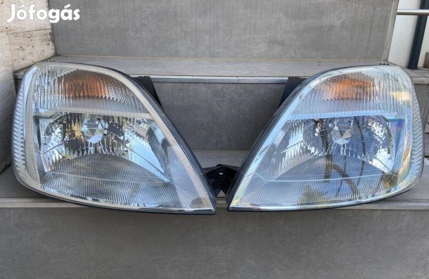 Ford Fiesta Lámpa , Diszrács , Gyári ! (2002-05)