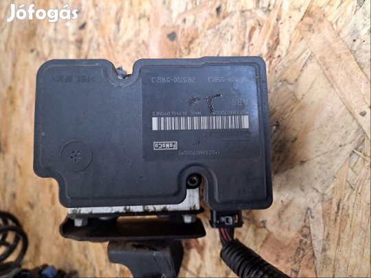 Ford Fiesta MK6 (2008-2017)  ABS Kocka