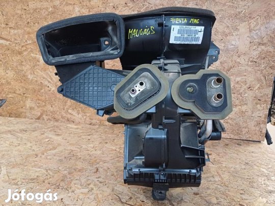 Ford Fiesta MK6 (2008-2017)  Fűtés Box