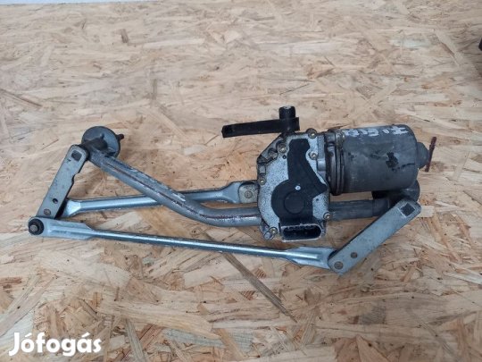 Ford Fiesta Mk5 (2001-2008)  Első Ablaktörlő Szerkezet Motorral