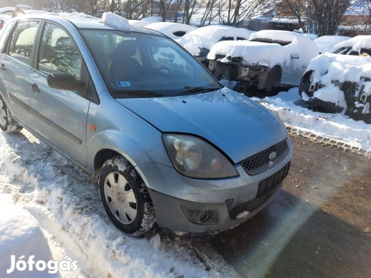 Ford Fiesta Mk6 facelift karosszéria elemei