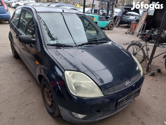 Ford Fiesta Mk6 karosszéria elemei