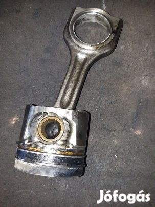 Ford Fiesta VII Dugattyú + Hajtókar