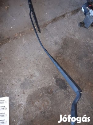 Ford Fiesta V Jobb Első Ablaktörlő Kar