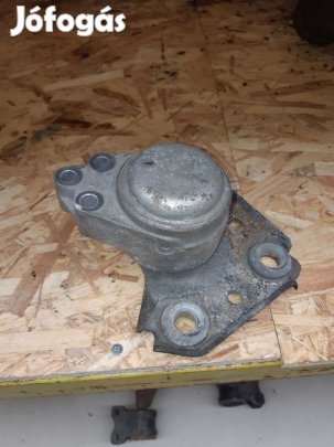 Ford Fiesta V Motortartó Bak