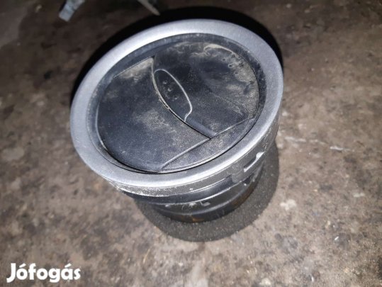 Ford Fiesta V Szellőző Rács