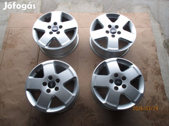 Ford-Focus 15-colos gyári alufelni