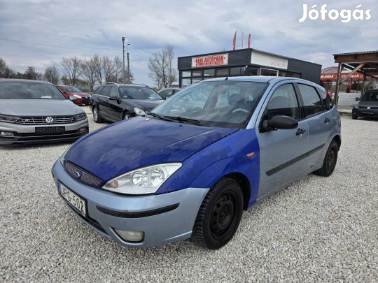 Ford Focus 1.4 Ambiente 249.000ft-ért vihető