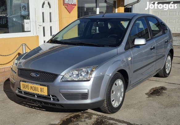 Ford Focus 1.4 Ambiente
