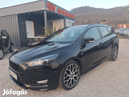 Ford Focus 1.5 Ecoboost ST-Line Black Igazi Kül...