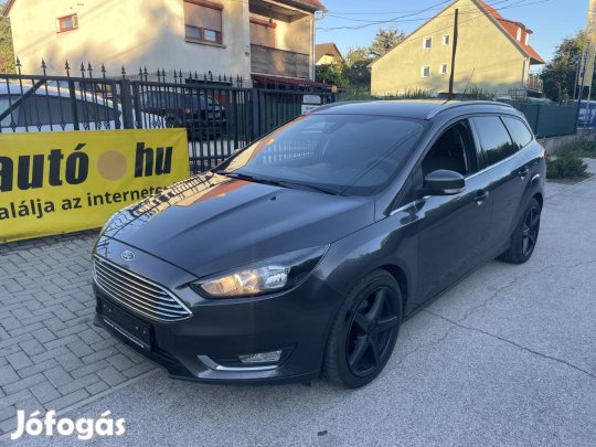 Ford Focus 1.5 TDCI Titanium Navi.Digtklima.TEM...