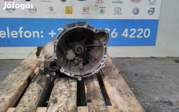 Ford Focus 1,6B 3M5R-7002 NE bontott váltó