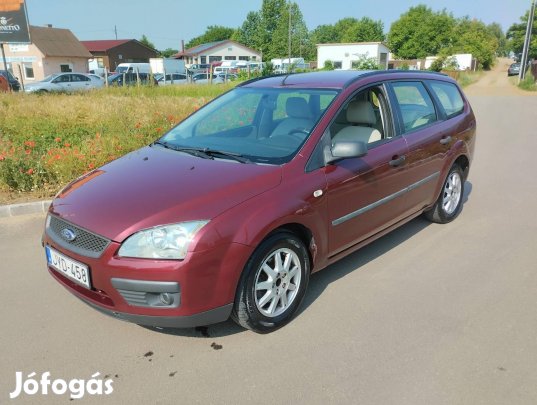 Ford Focus 1.6 Collection Gyárias.Szép!