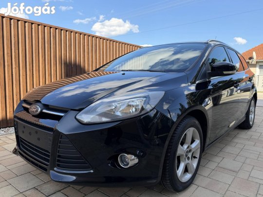 Ford Focus 1.6 Scti Ecoboost Champions 88 ezer...