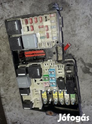 Ford Focus 2.5 Biztosítéktábla / Relé Tábla
