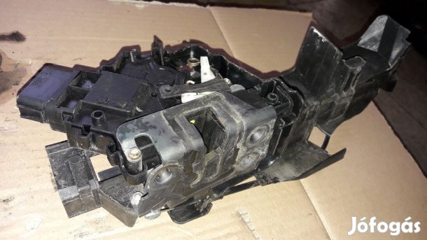 Ford Focus 2.5 Jobb Első Ajtó Zárszerkezet