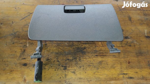 Ford Focus 2.5 Kesztyűtartó Ajtó