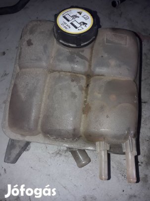 Ford Focus 2.5 Kiegyenlítő Tartály