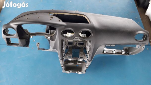 Ford Focus 2.5 Műszerfal Héj