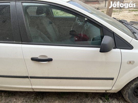 Ford Focus 2 sedan ajtó