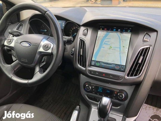 Ford Focus 3 Carplay Multimédia GPS Rádió Tolatókamerával