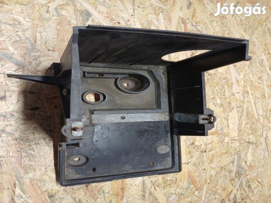 Ford Focus C Max (2003-2010) Akkumulátor Tartó