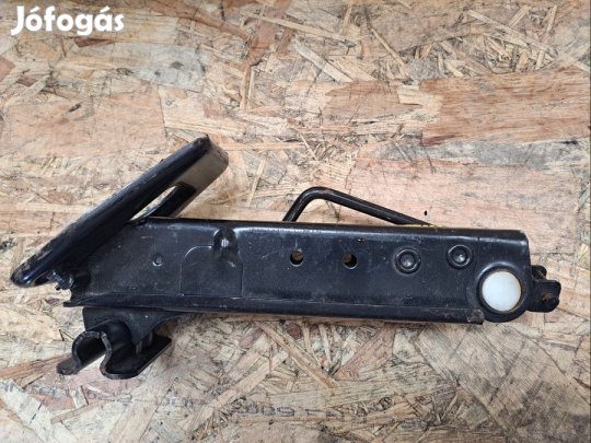 Ford Focus C Max (2003-2010) Emelő