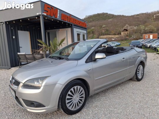 Ford Focus Coupe Cabriolet 2.0 Sport Négy Évsza...