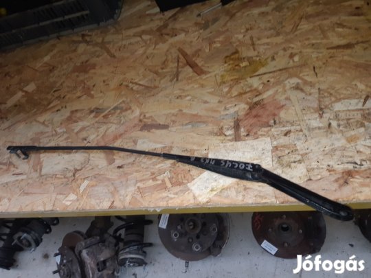 Ford Focus III Bal Első Ablaktörlő Kar