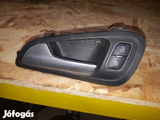 Ford Focus III Bal Első Belső Ajtókilincs