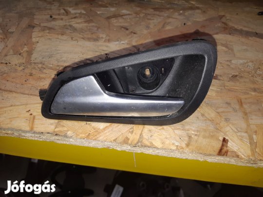 Ford Focus III Bal Hátsó Belső Ajtókilincs