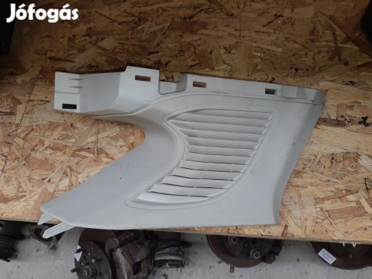 Ford Focus III Bal Hátsó Tetőcsomagtartó Takaró