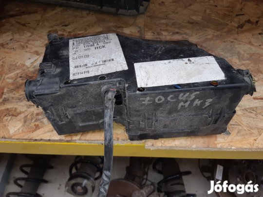 Ford Focus III Biztosítéktábla / Relé Tábla