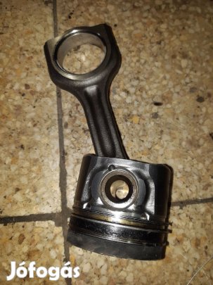 Ford Focus III Dugattyú + Hajtókar