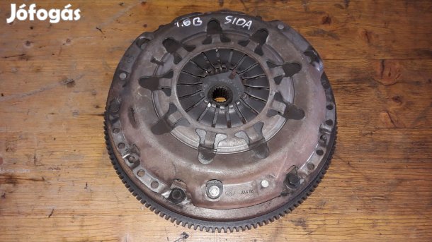 Ford Focus III Kuplung Szett + Egytömegű Lendkerék
