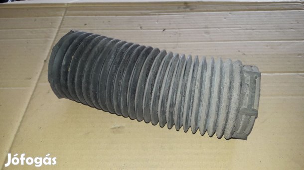 Ford Focus III Lengéscsillapító Porvédő