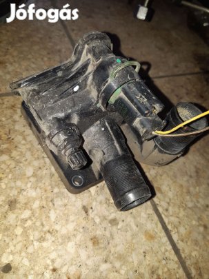 Ford Focus III Termosztátház + Termosztát