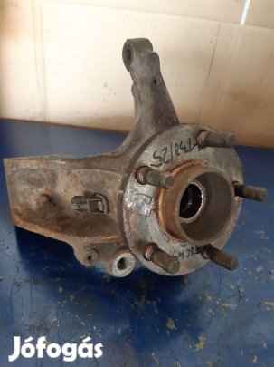 Ford Focus II Bal Első Csonkállvány Kerékaggyal + ABS Jeladó