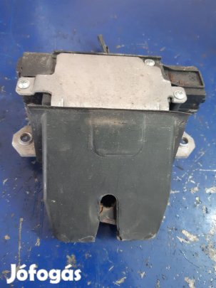 Ford Focus II Csomagtérajtó Zár + Központizár Motor