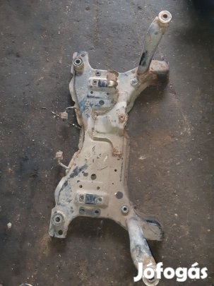 Ford Focus II Első Bölcső