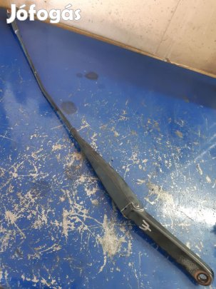 Ford Focus II Jobb Első Ablaktörlő Kar