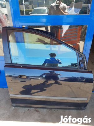 Ford Focus II Jobb Első Ajtó