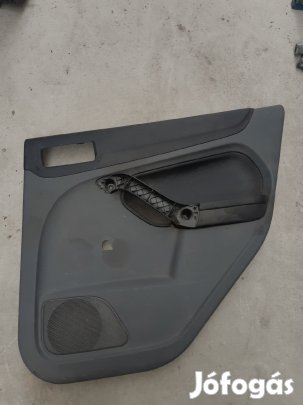 Ford Focus II Jobb Hátsó Ajtókárpit