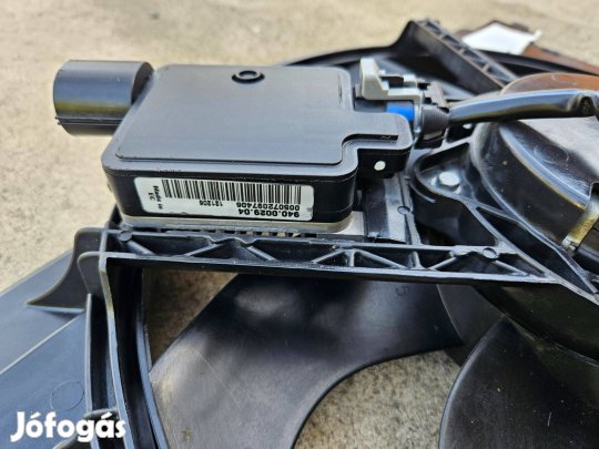 Ford Focus II MK2 gyári hűtőventilátor vezérlőegységgel eladó