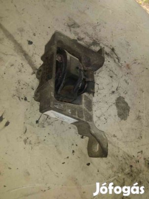 Ford Focus II Motortartó Bak