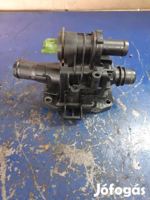 Ford Focus II Termosztátház + Termosztát