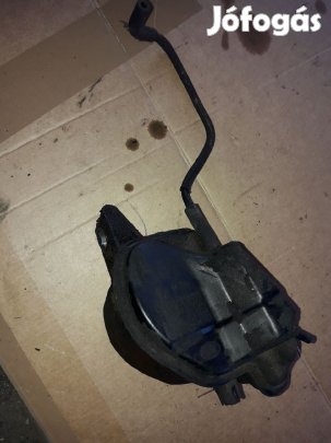 Ford Focus II Vákum Tartály