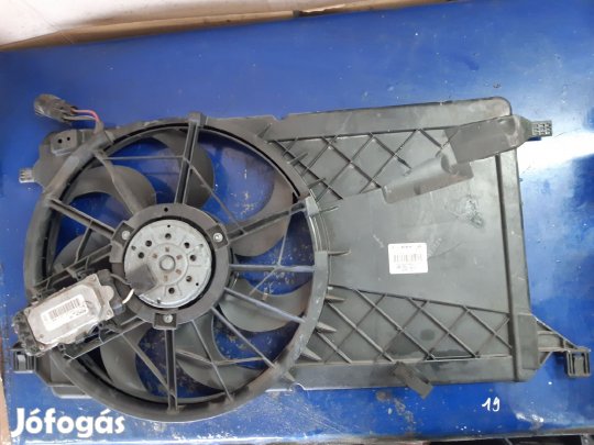 Ford Focus II Vízhűtő Ventilátor